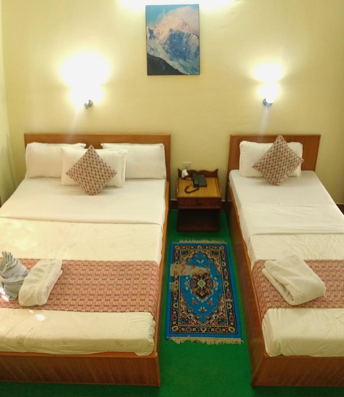 Hotel Blue Magnet Покхара Экстерьер фото